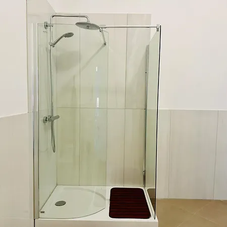 Joy Odobescu 3a * Timişoara