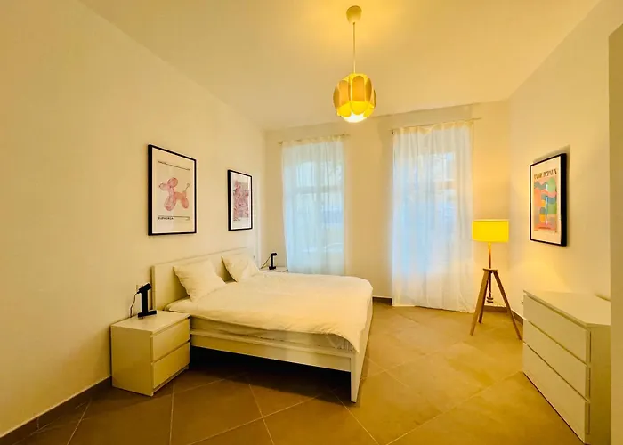 Joy Odobescu 3a Apartamento *